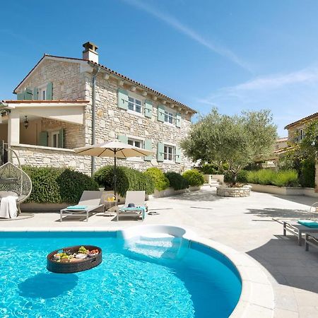 Residence Pietre D'Istria - With Private Service Burići Buitenkant foto